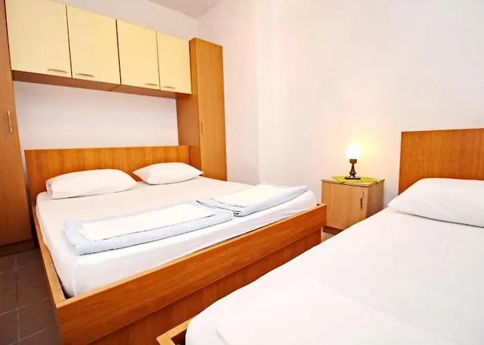 Neven - Two Bedroom With Terrace And Partial Sea View A1 Apartament *