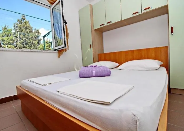 Neven - Two Bedroom With Terrace And Partial Sea View A1 Apartament *